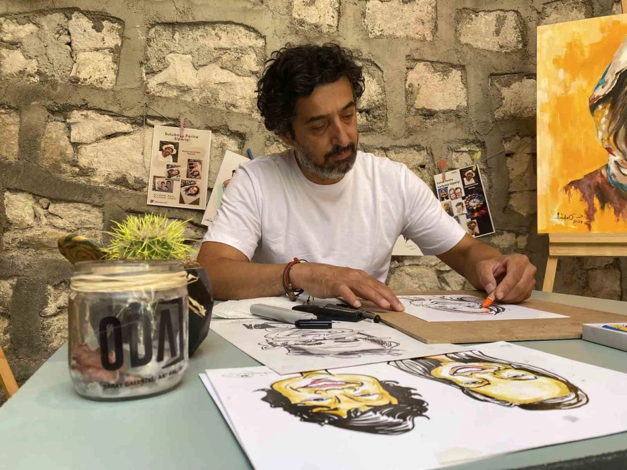 Engelleri Aşan Fırça: Bülent Kayatepe’nin Sanat Yolculuğu