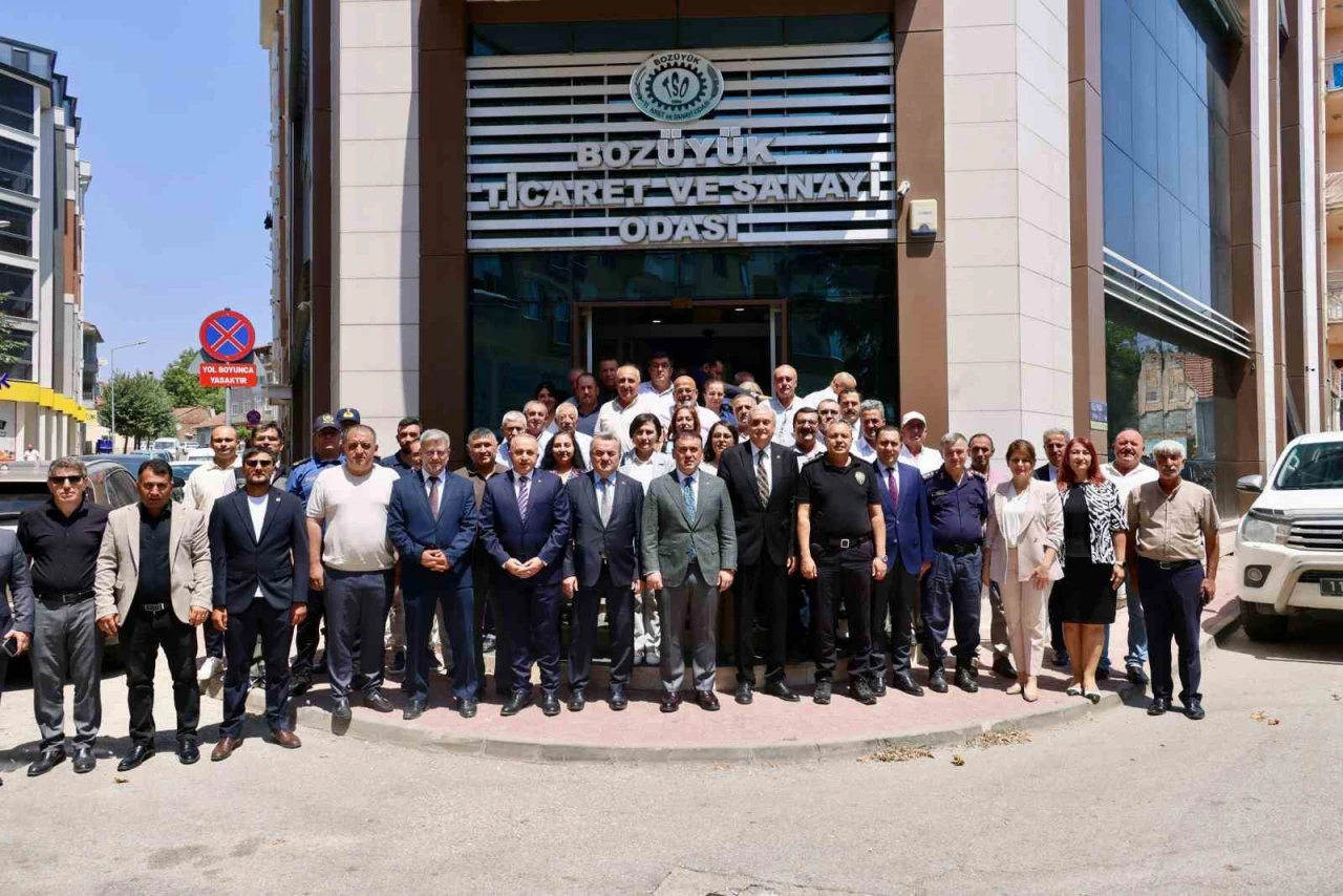 Muhtarların Talepleri Yerinde Ele Alındı