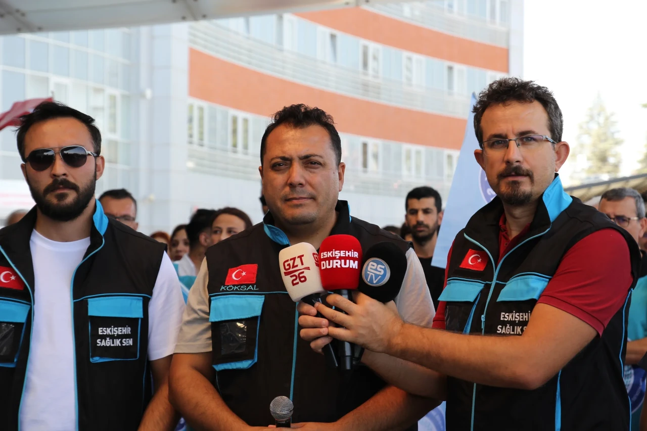 Sağlık-Sen’den Eskişehir’de Davullu Zurnalı Geçim Protestosu