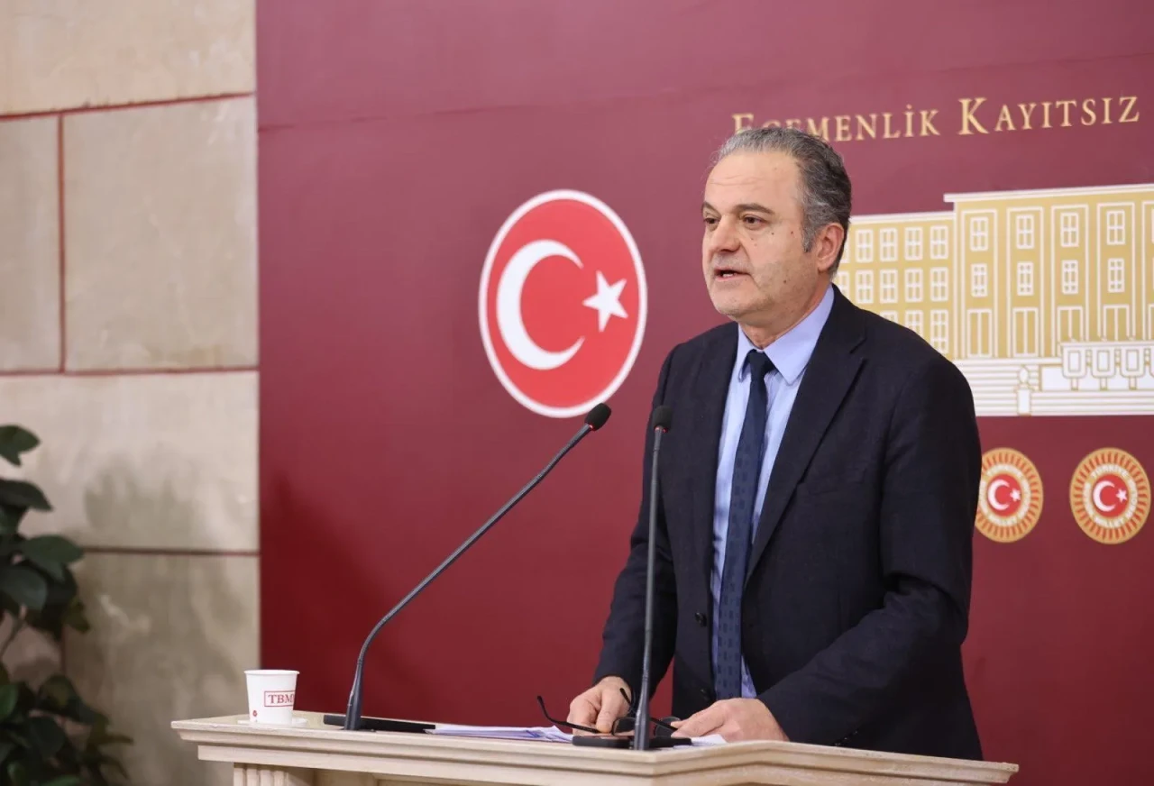 İskender Bayhan'dan işten çıkarmalara TBMM'de soru önergesi verdi