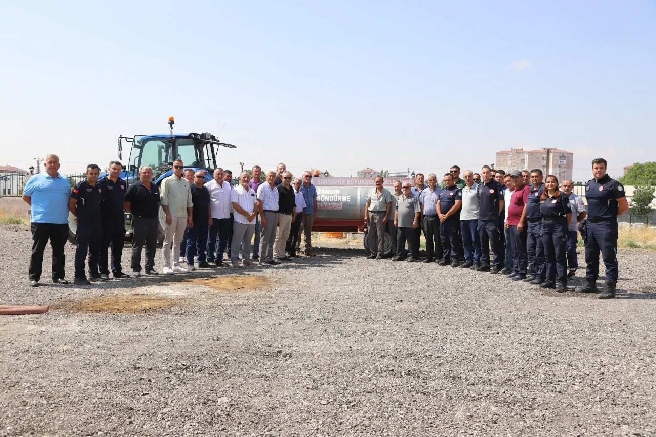 Büyükşehir İtfaiyesinden Kırsal Mahallelere Yangın Tankeri Eğitimi