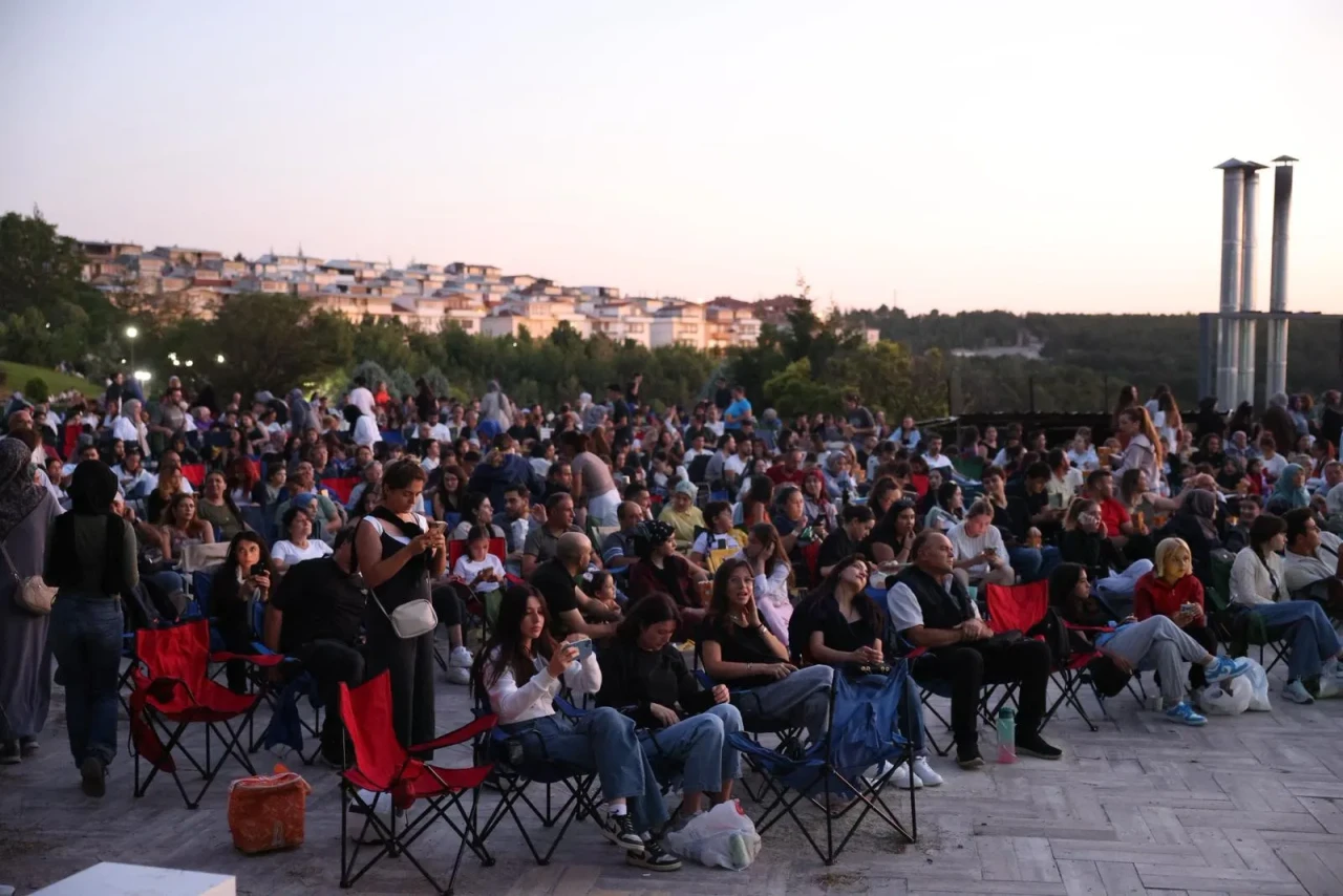 Odunpazarı’nda Yaz Akşamları Sinema Coşkusu Devam Ediyor