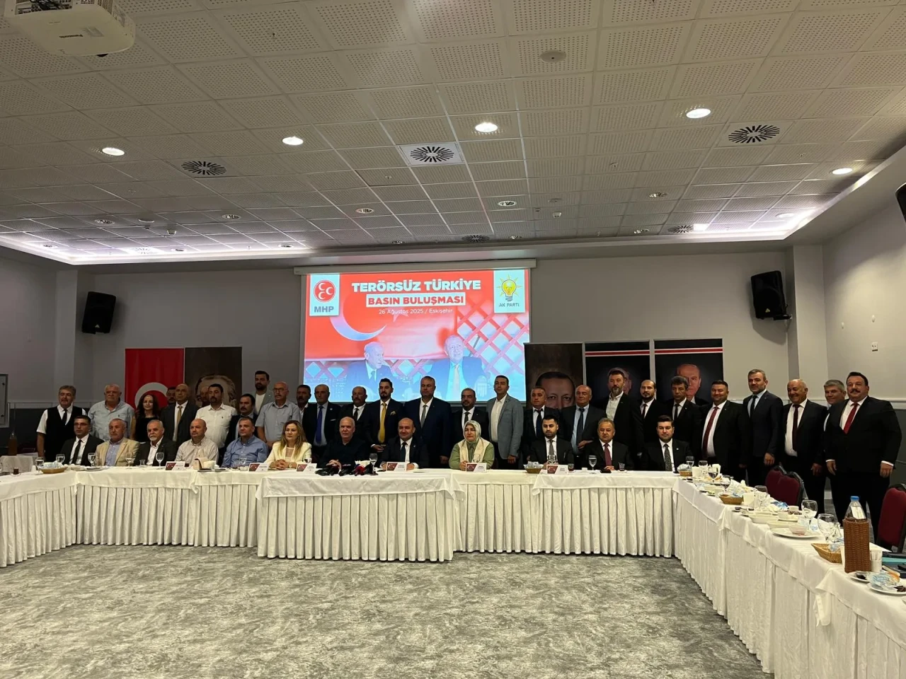 AK Parti ve MHP’den Eskişehir’de “Terörsüz Türkiye” Mesajı