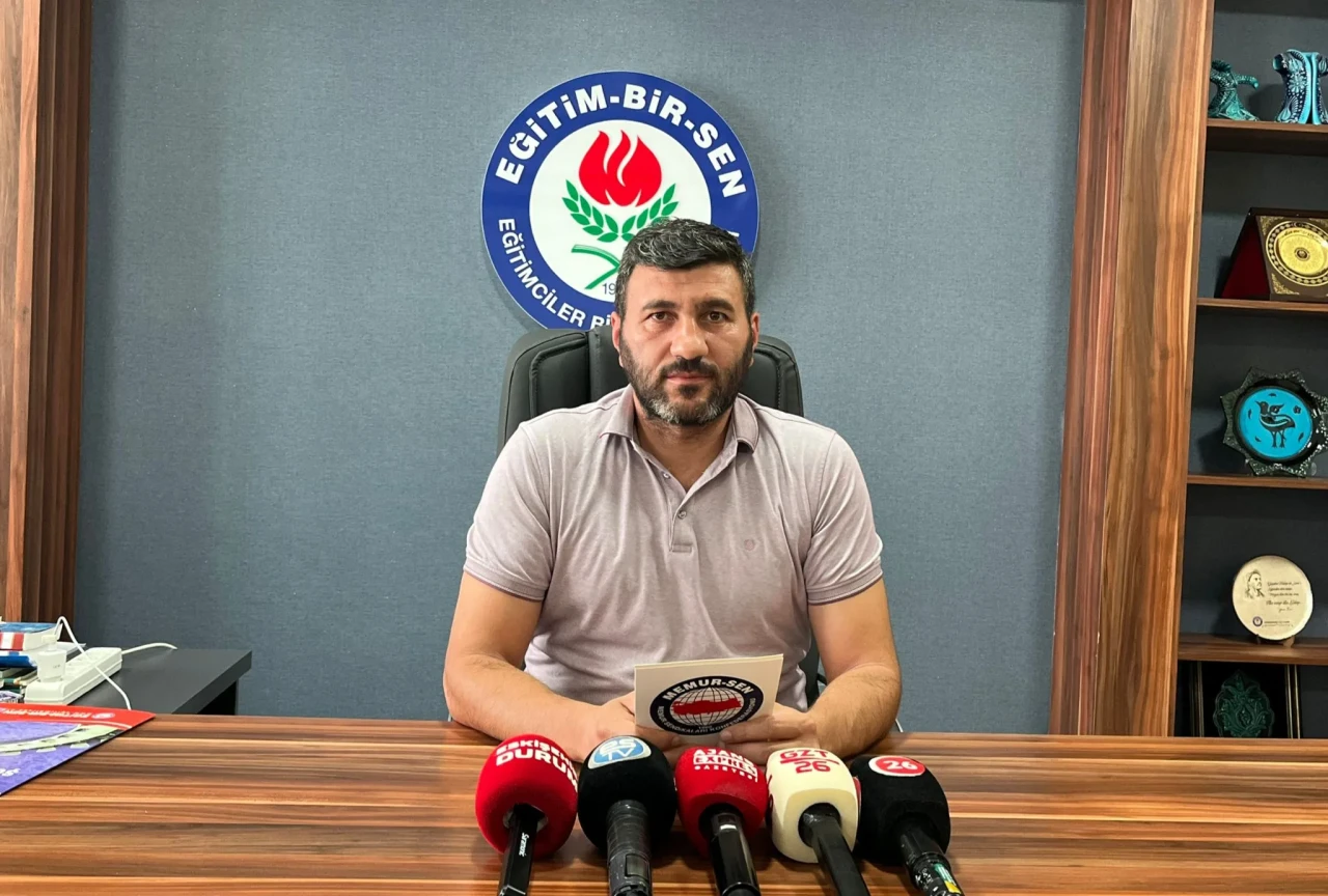 İbrahim Akar: “Sunulan teklif ne gelirde adalet ne de ücretlerde denge sağlıyor”