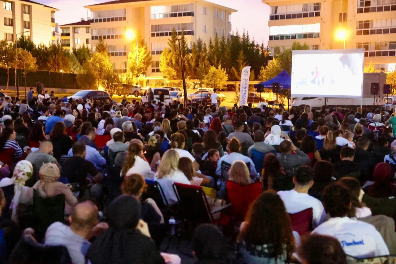 Odunpazarı’nda Yaz Akşamlarına Sinema Dokunuşu