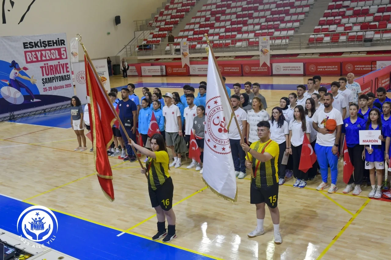 ANALİG Beyzbol 5 Türkiye Şampiyonası Eskişehir'de Başladı