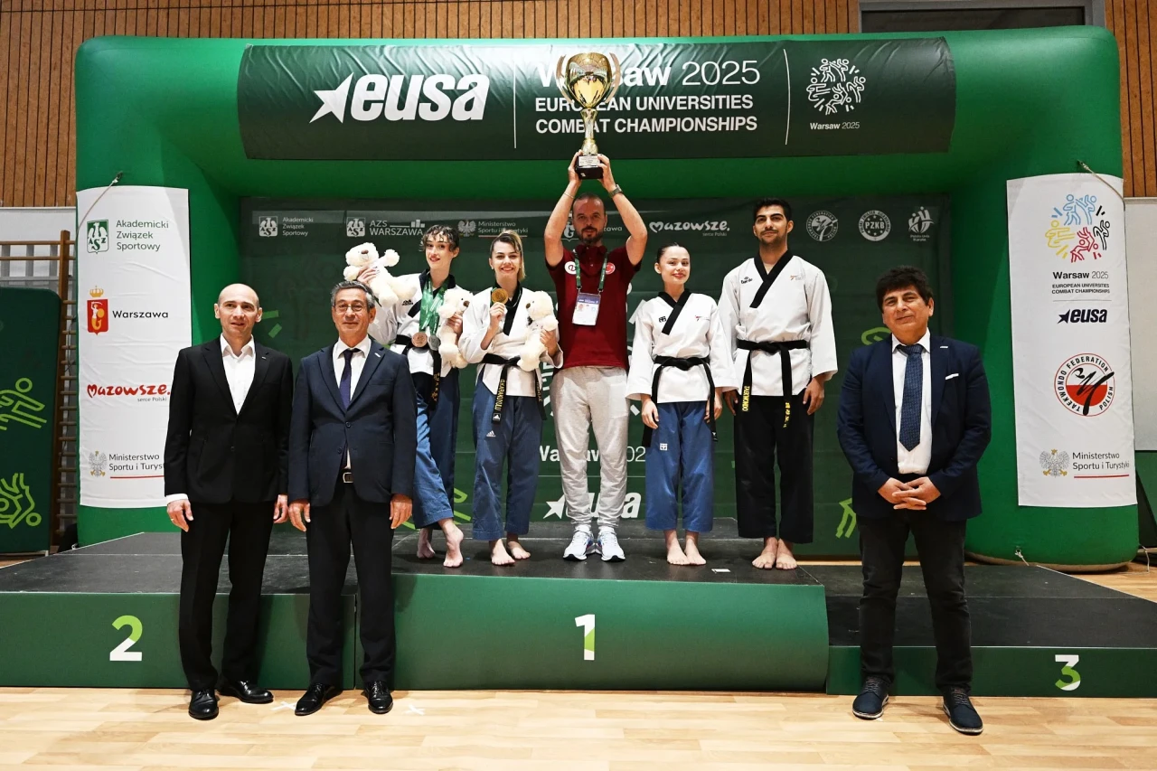Anadolu Üniversitesi Taekwondo Takımı Avrupa’da Şampiyonluk Kazandı