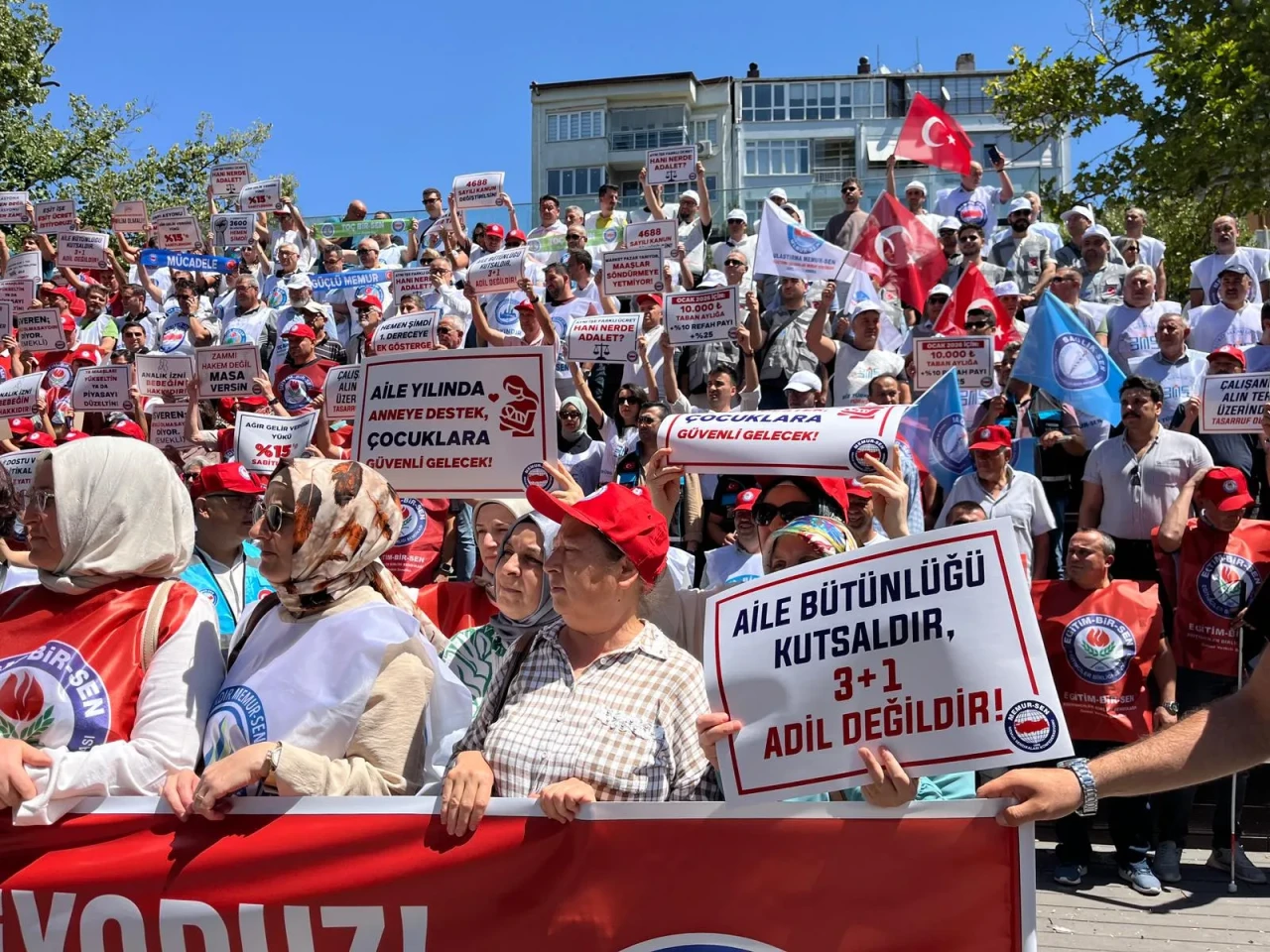 Gelirde Adalet, Ücrette Denge Talebi