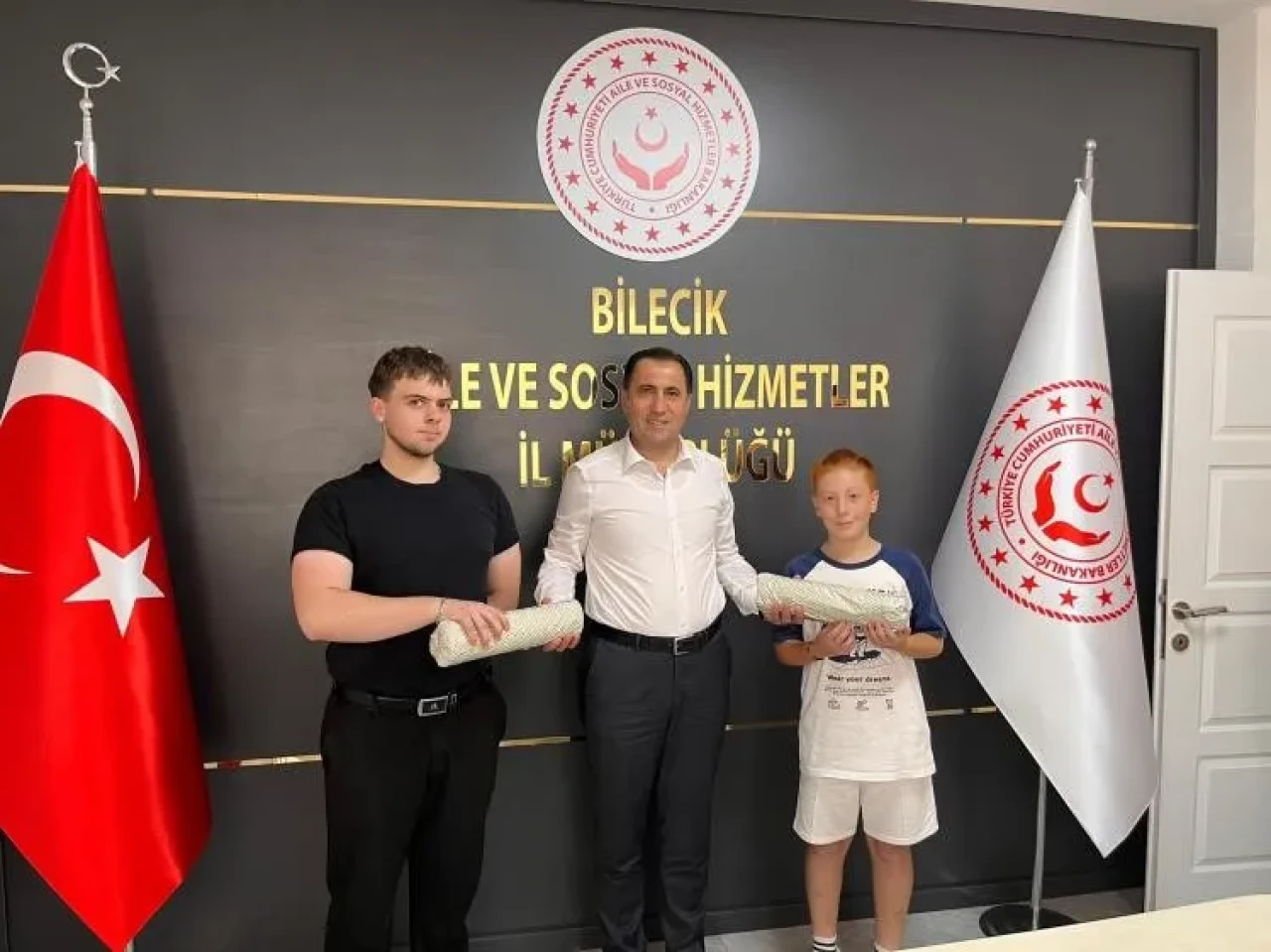 Bilecik’te satranç turnuvasında finalistler ödüllerini aldı