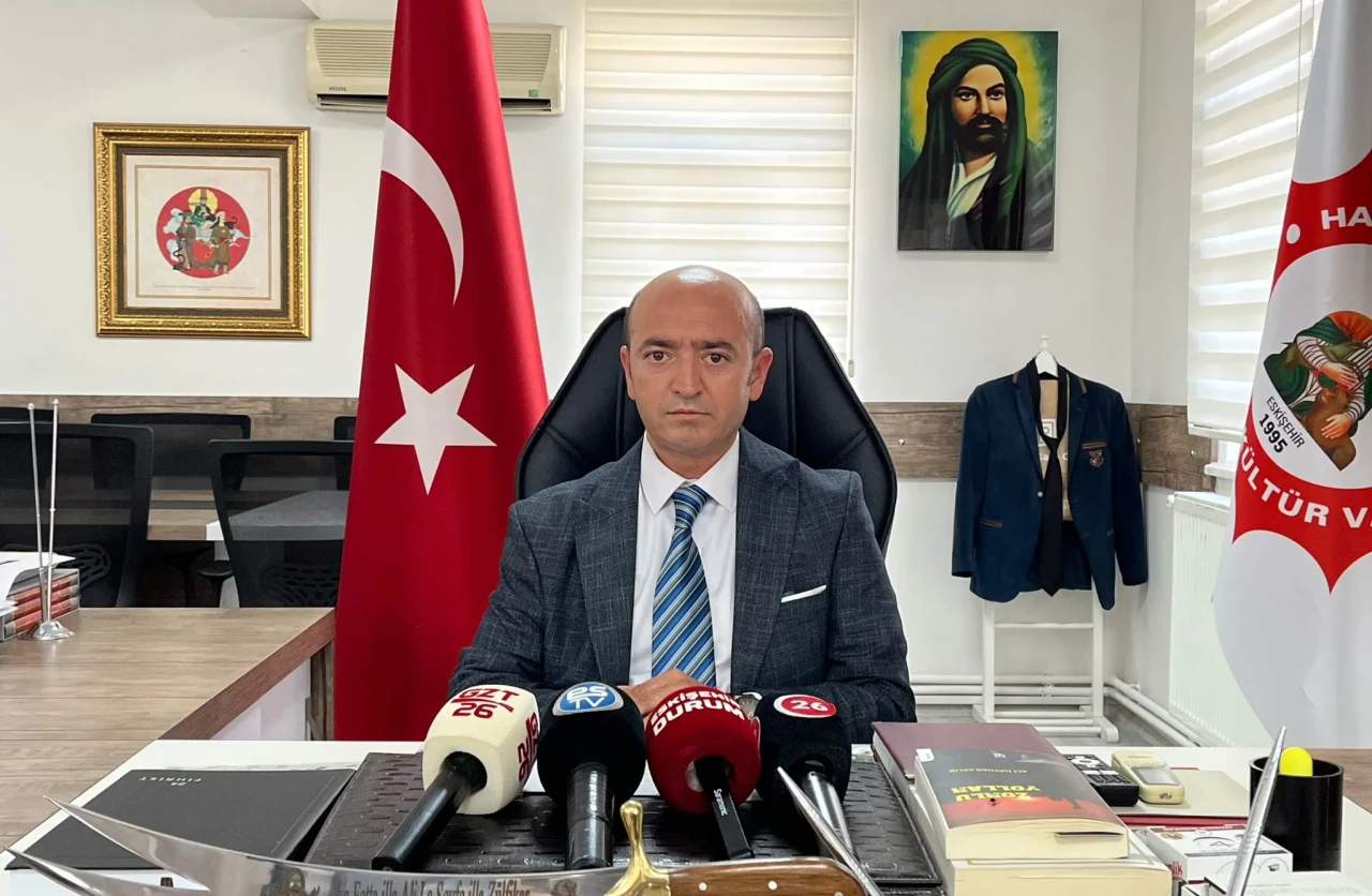 Eskişehir’de vakıf binasındaki baz istasyonu kaldırıldı