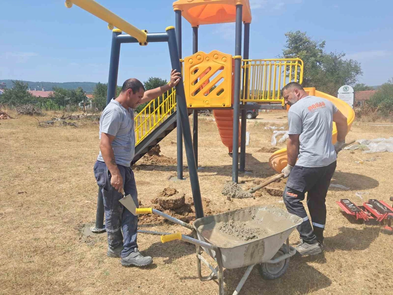 Bilecik’te 14 Köye Yeni Oyun Parkları Kuruldu