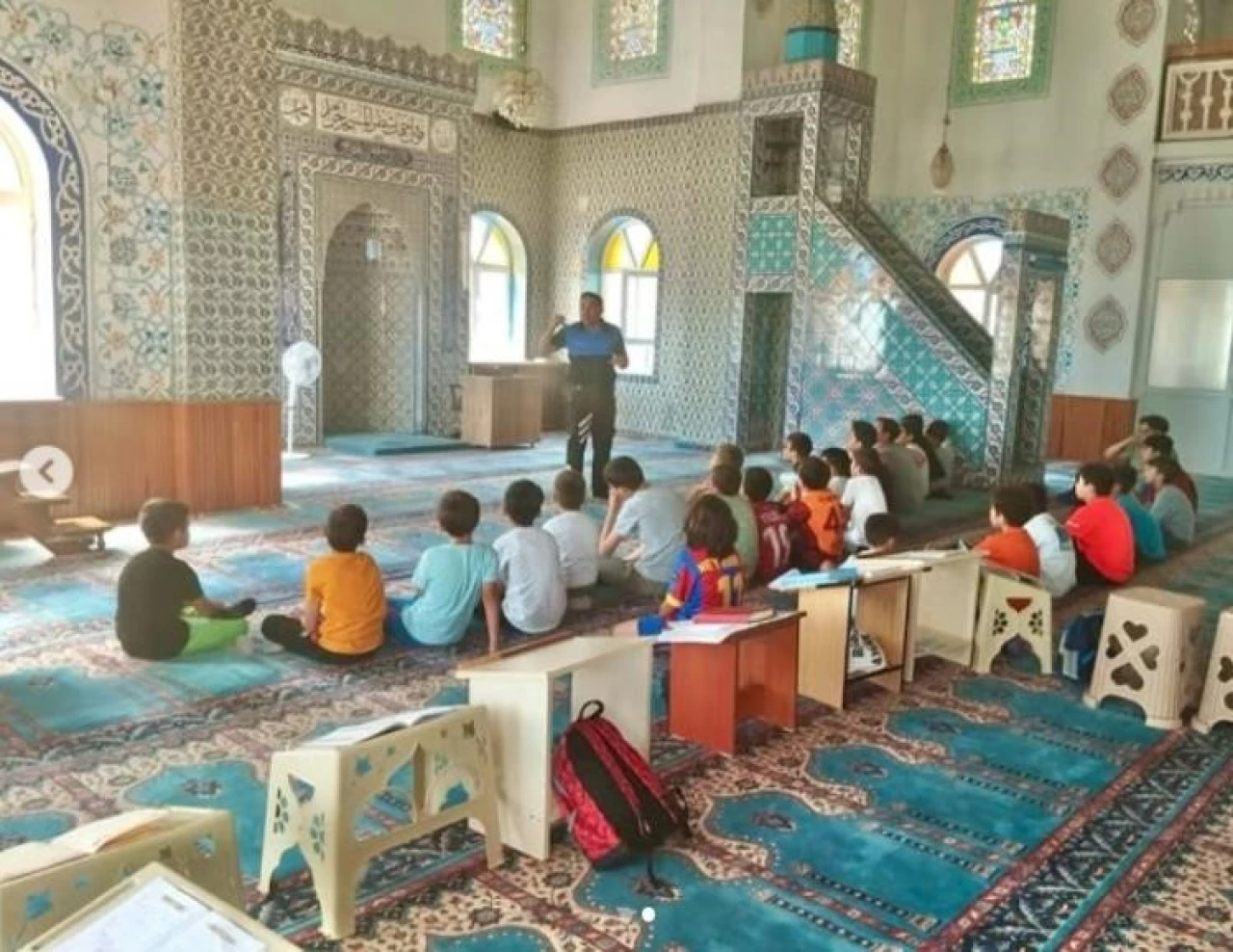 Toplum Destekli Polislik'ten Gençlere Güvenli Yaşam Eğitimi ve Bilinçlendirme Semineri