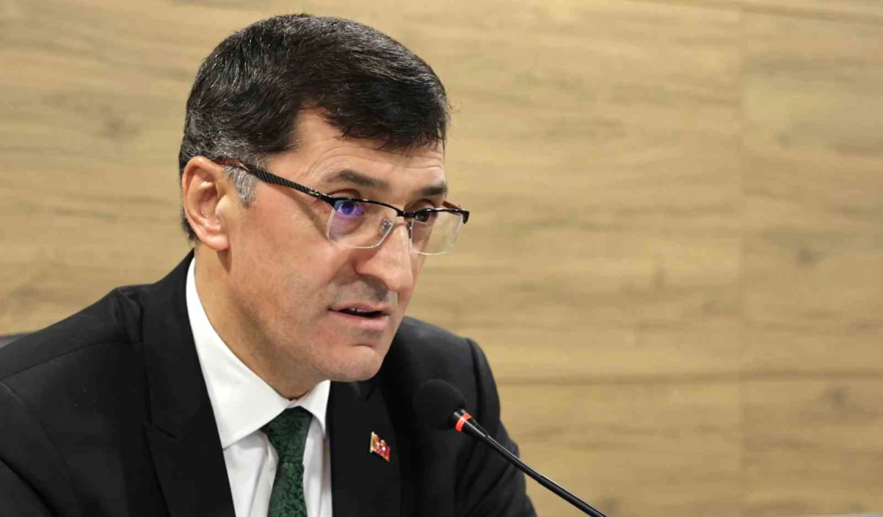 “Belediyemizin Adını Kullananlara Dikkat”