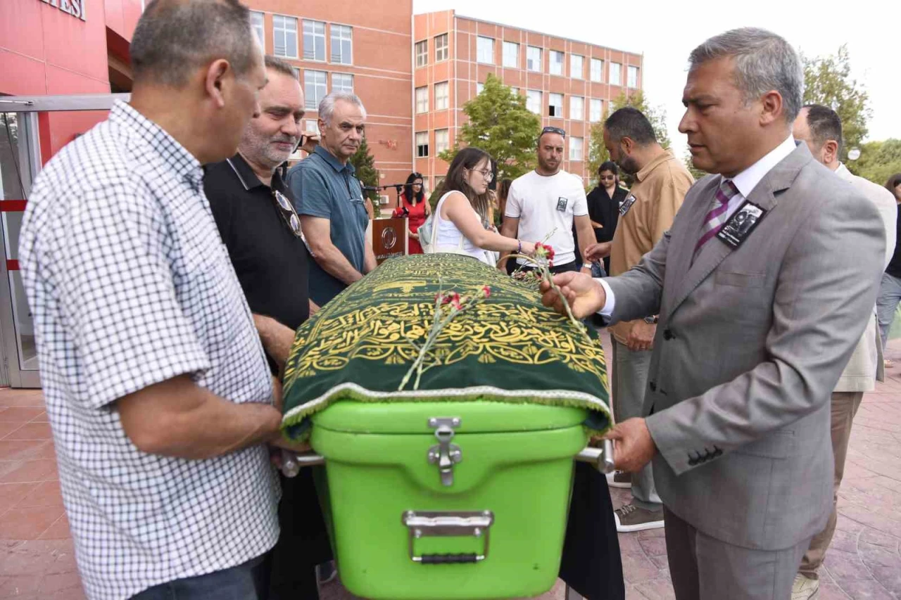 Anadolu Üniversitesi, Prof. Zaur Mükerrem’i Sonsuzluğa Uğurladı