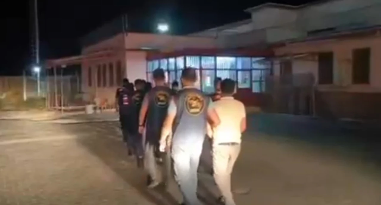 Jandarmanın Operasyonuyla Sahte İlan Dolandırıcıları Yakalandı