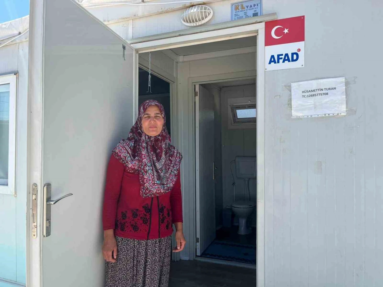 Yangın Mağdurları İçin Konteyner Kentler Kuruldu