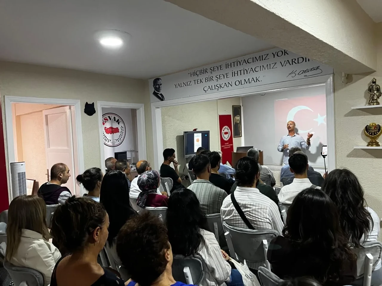 ESOGÜ’de Anlamlı Konferans