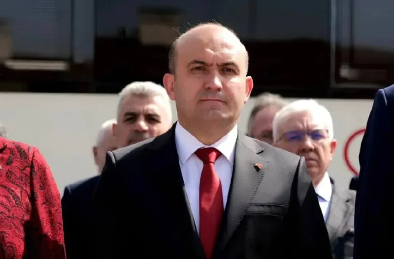 Albayrak’tan 12 Eylül’ün 45. Yılında Kınama Mesajı