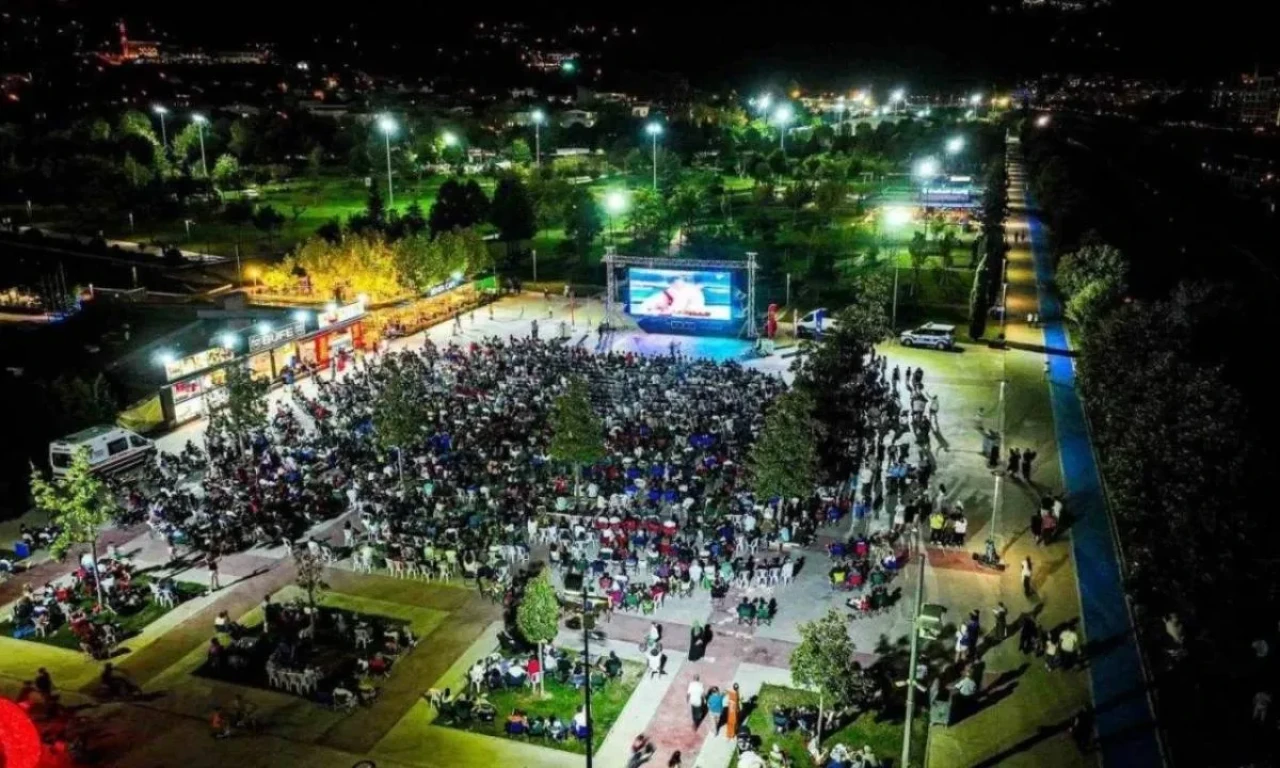 Hangi ilçe ve meydanlarda? Ankara'da Türkiye-Almanya basketbol maçı dev ekran nerede?