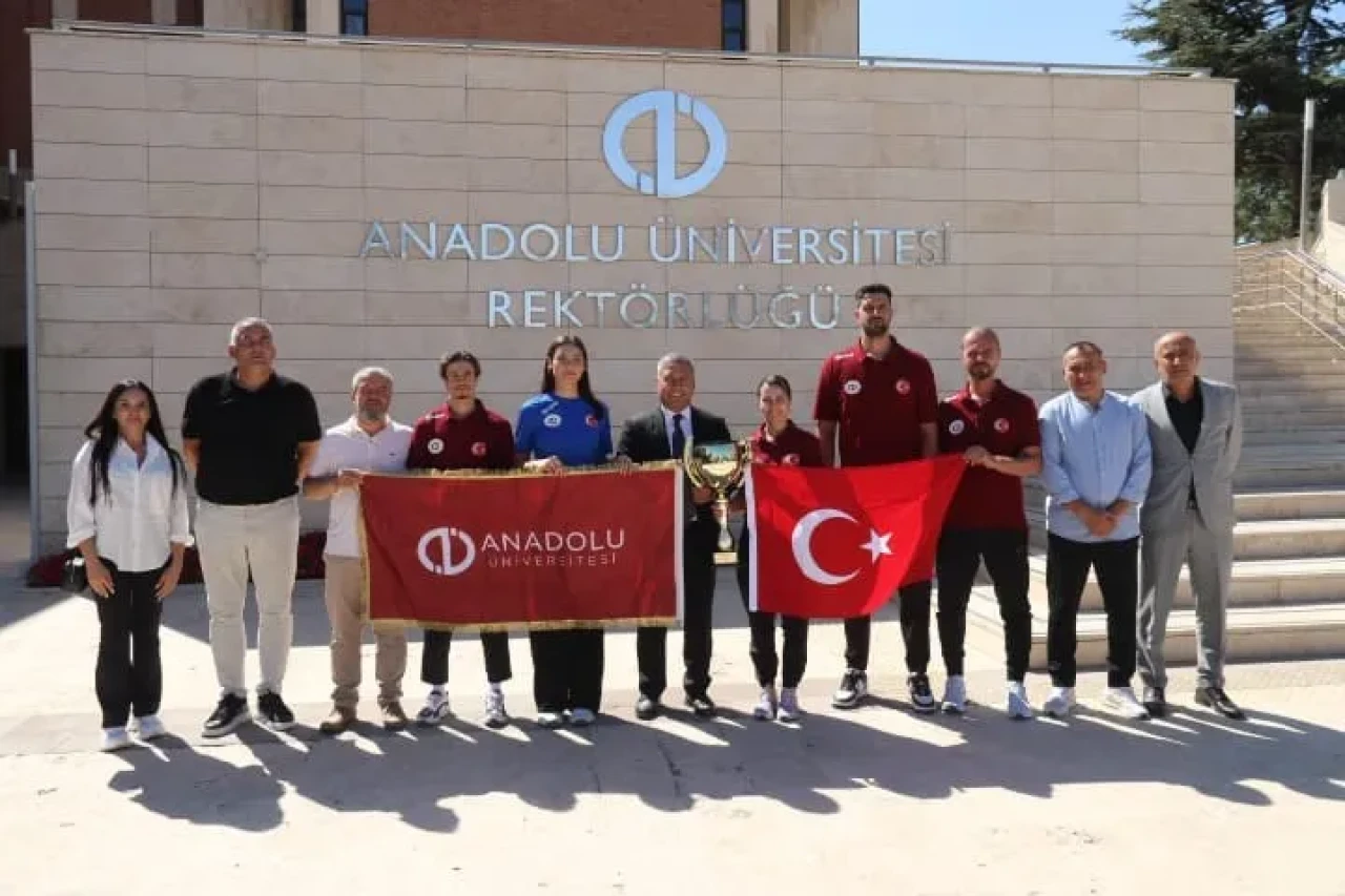 Anadolu Üniversitesi Taekwondo Takımı Avrupa Şampiyonu Oldu