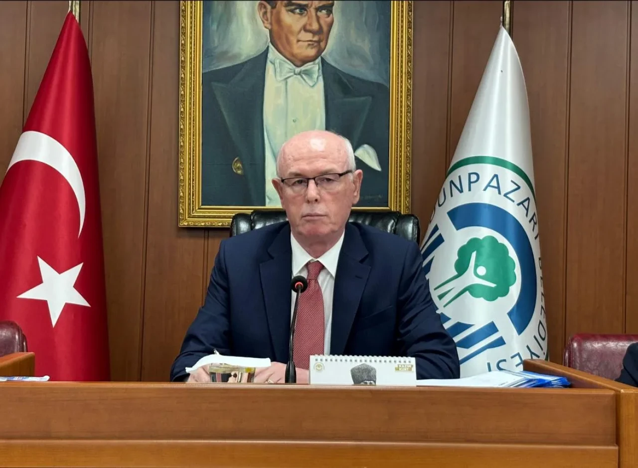 Kazım Kurt’tan AK Parti’ye Yanıt: “Adalet Sadece Partinin Adında Olmamalı”