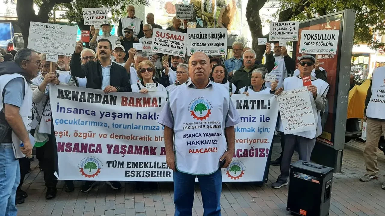 Ali Paşa Şanlı: “Sarayın Bir Günlük Gideri 2000 Emeklinin Maaşını Aşıyor”