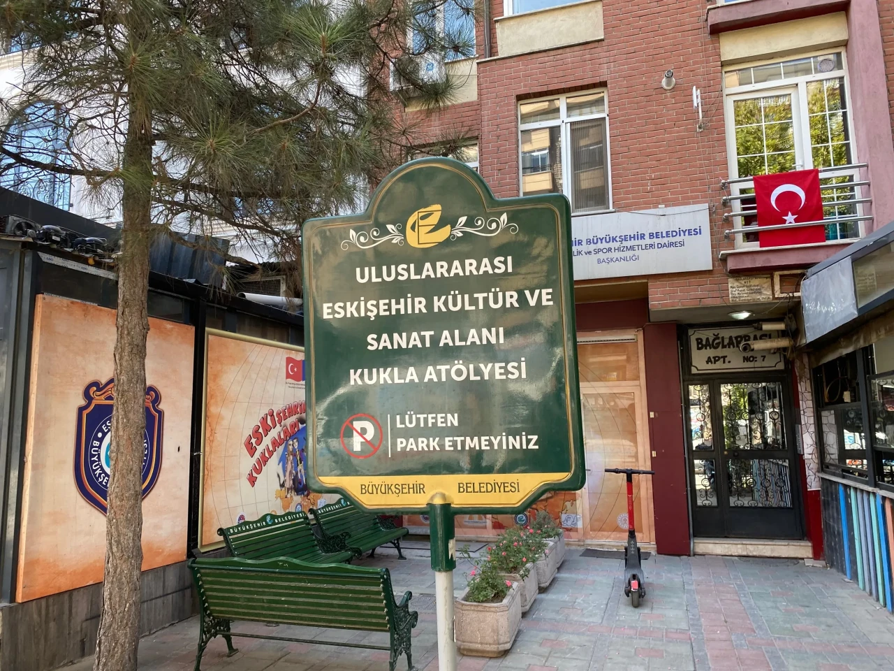Eskişehir’de Duyarsız Sürücüden Tepki Çeken Park