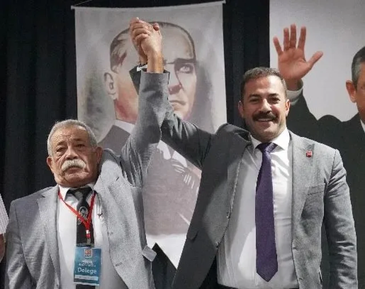 CHP Çifteler’de Şükrü Keser Yeniden İlçe Başkanı Seçildi