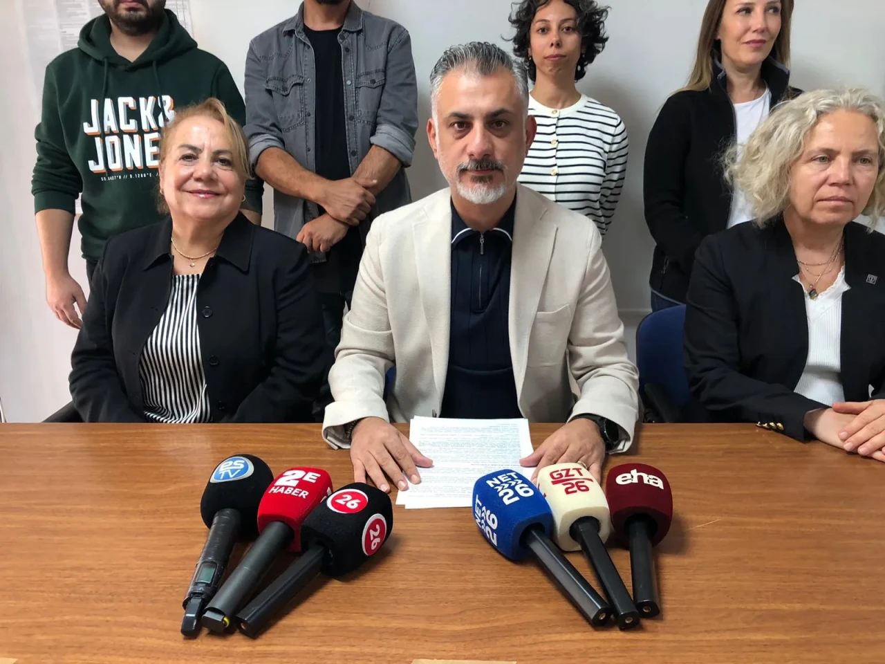 Haklarımızı Savunuyoruz: Bedeli Ne Olursa Olsun Mücadelemiz Sürecek