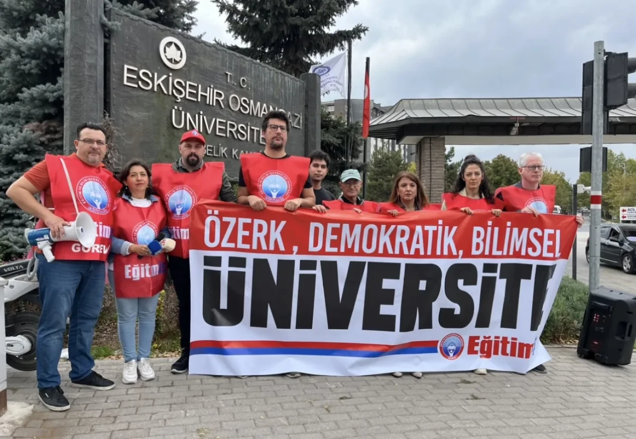 Eğitim-İş:Üniversitelerimizi Karanlığa Teslim Etmeyeceğiz