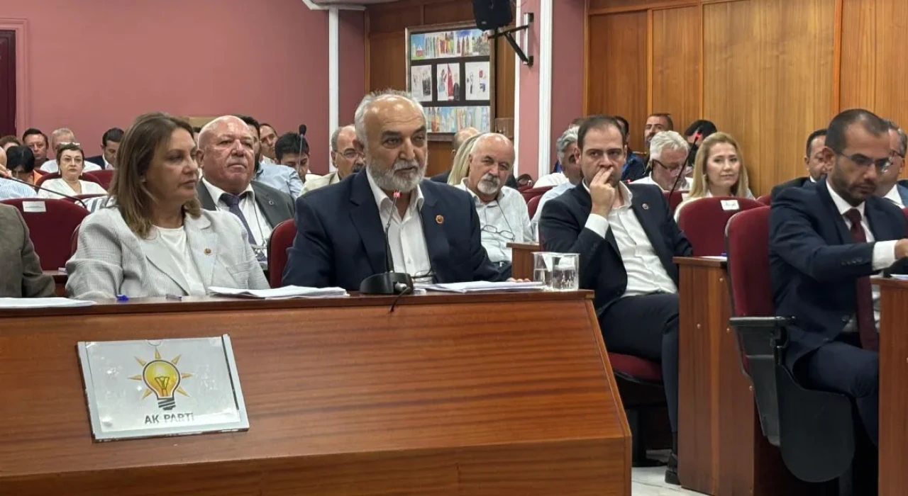 Mehmet Kepez: "CHP 25 Yıldır Eskişehir'i İşgal Etmiş Durumda"
