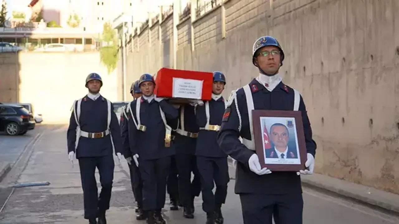 Astsubay Üstçavuş Tahsin Güllü Kimdir, Nereli, Kaç Yaşında, Neden ve Nasıl Öldü?