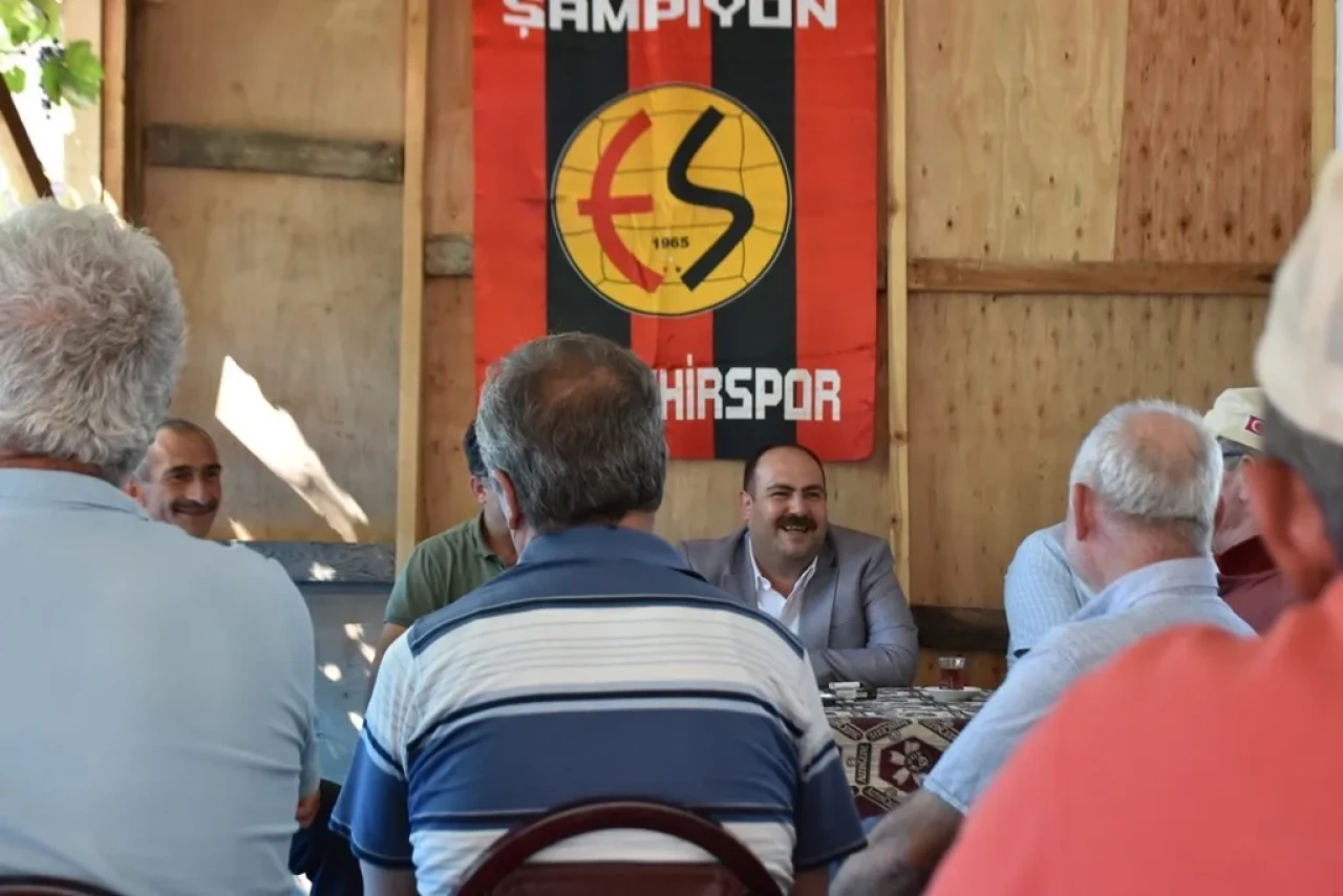 Başkan Hamamcı Yenice Mahalle’de vatandaşlarla buluştu