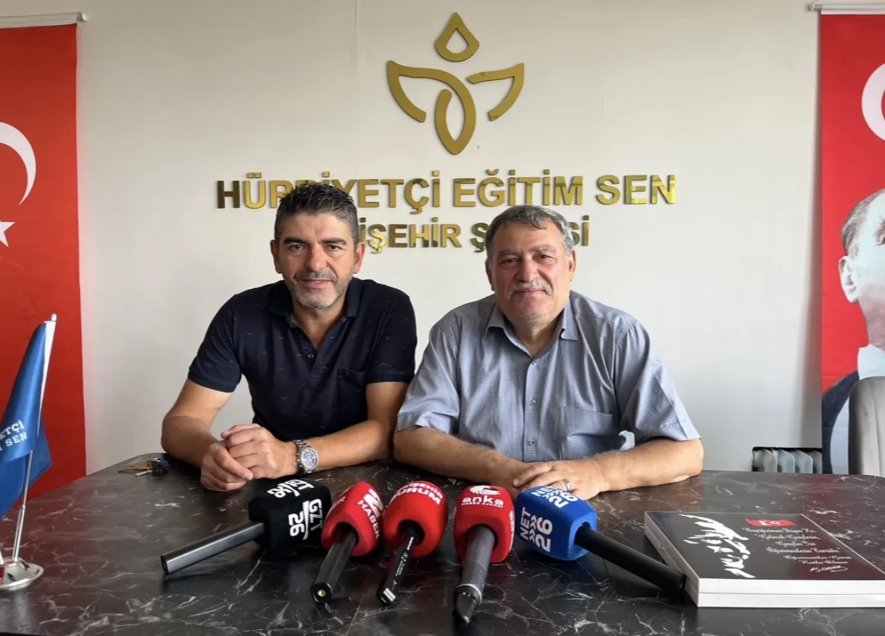 Erol Ger: “Rektör rekor diyor ama çalışan geçim derdinde