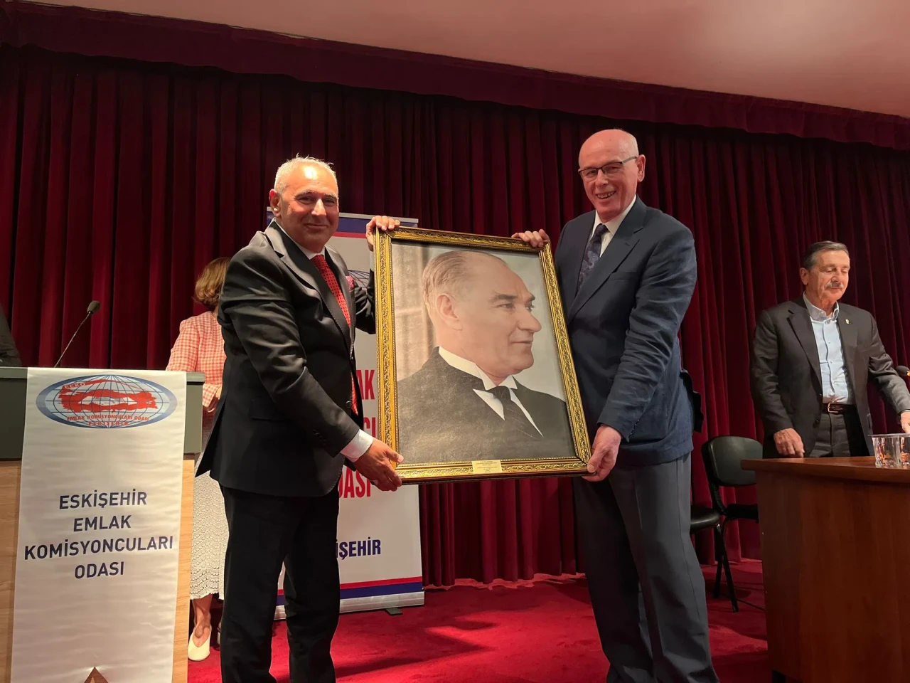 Kazım Kurt: “Küçük Sanayi Sitesi şehrin ortasında kalmış bir çöküntü alanıdır”