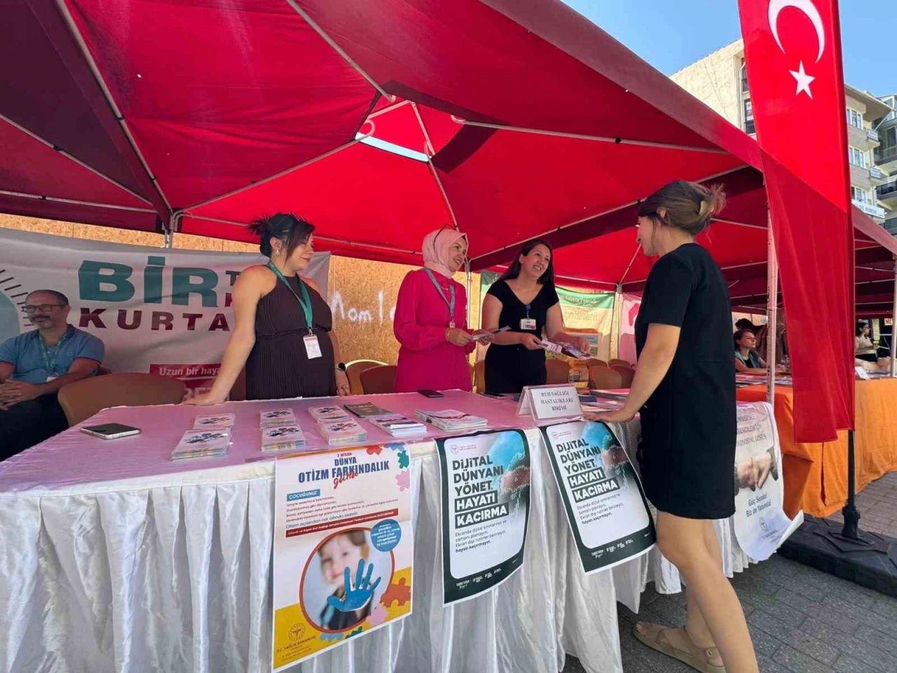 Eskişehir’de Halk Sağlığı Haftası Etkinlikleri Devam Ediyor