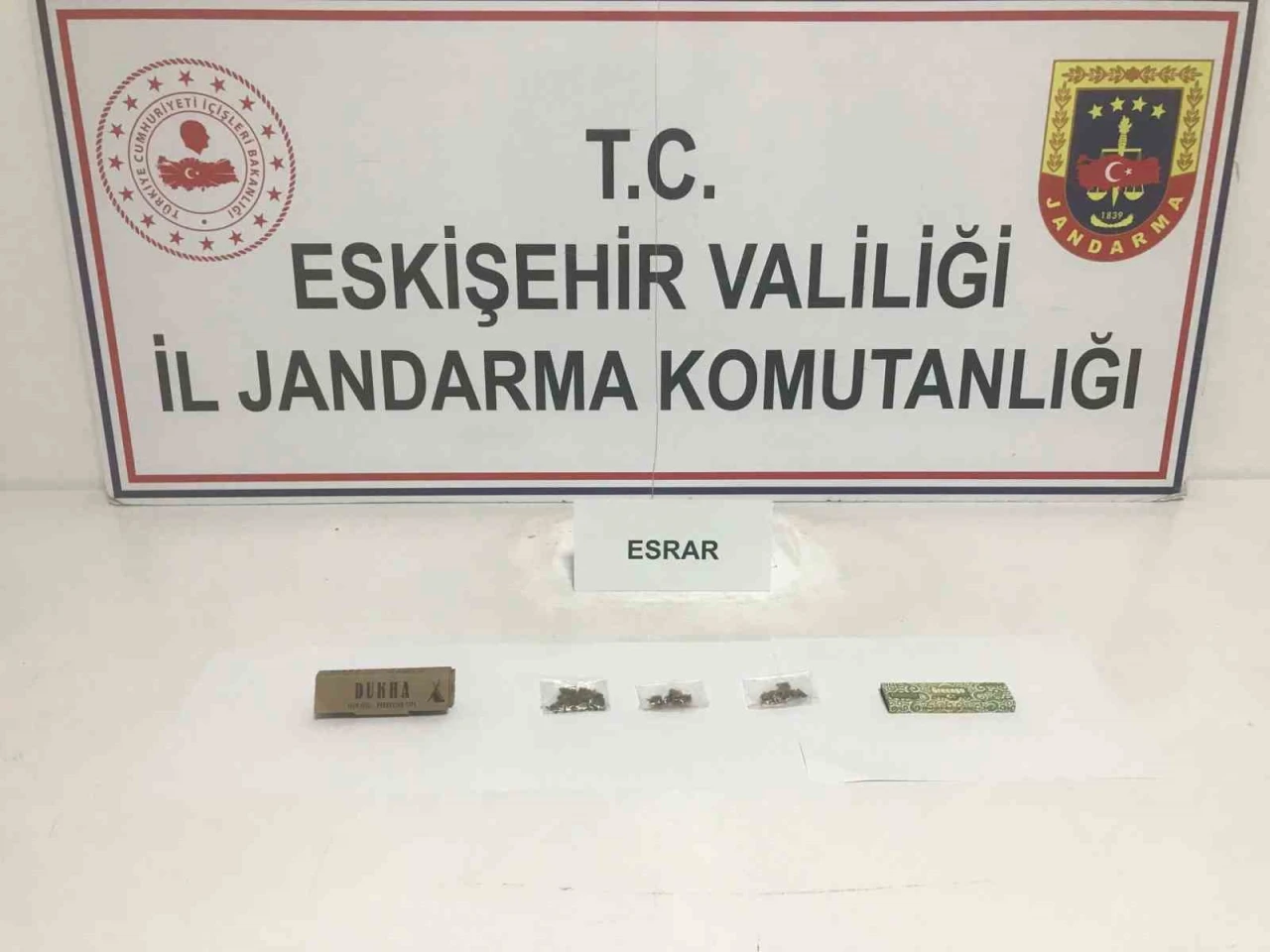 Jandarmanın Dikkati Sayesinde Suçüstü Yakalandılar!