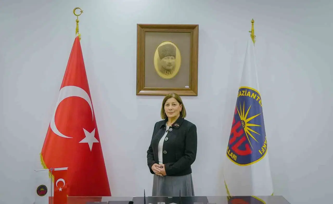 Prof. Dr. Esra İbanoğlu Stanford'un en etkili bilim insanları listesine girdi