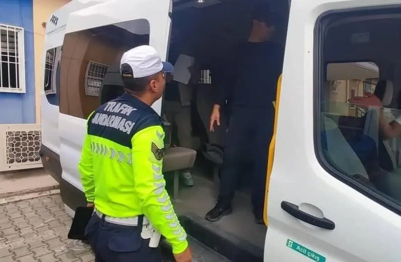 Kilis'te jandarmadan okul çevrelerinde kapsamlı güvenlik operasyonu