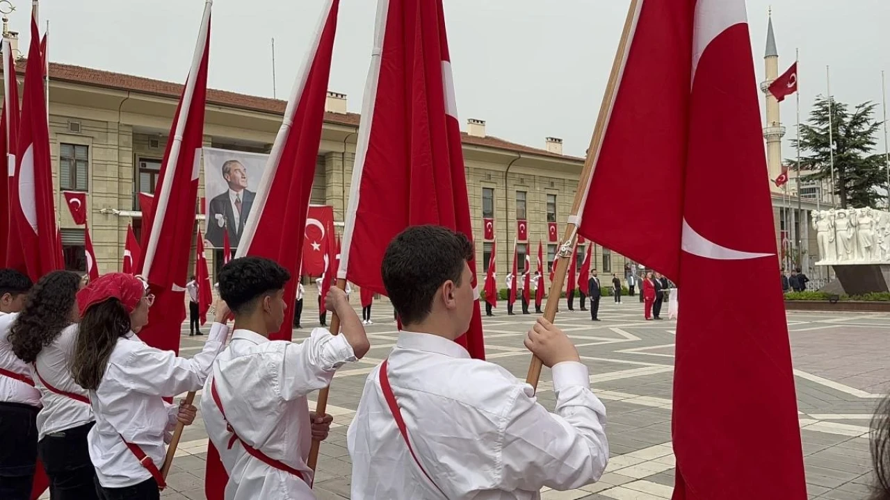 23 Nisan Ulusal Egemenlik ve Çocuk Bayramı Kutlu Olsun