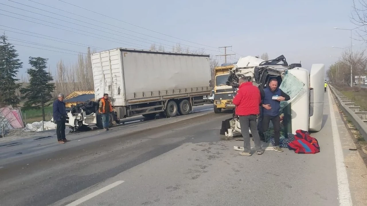 Tırın Şoför Kabini Koptu