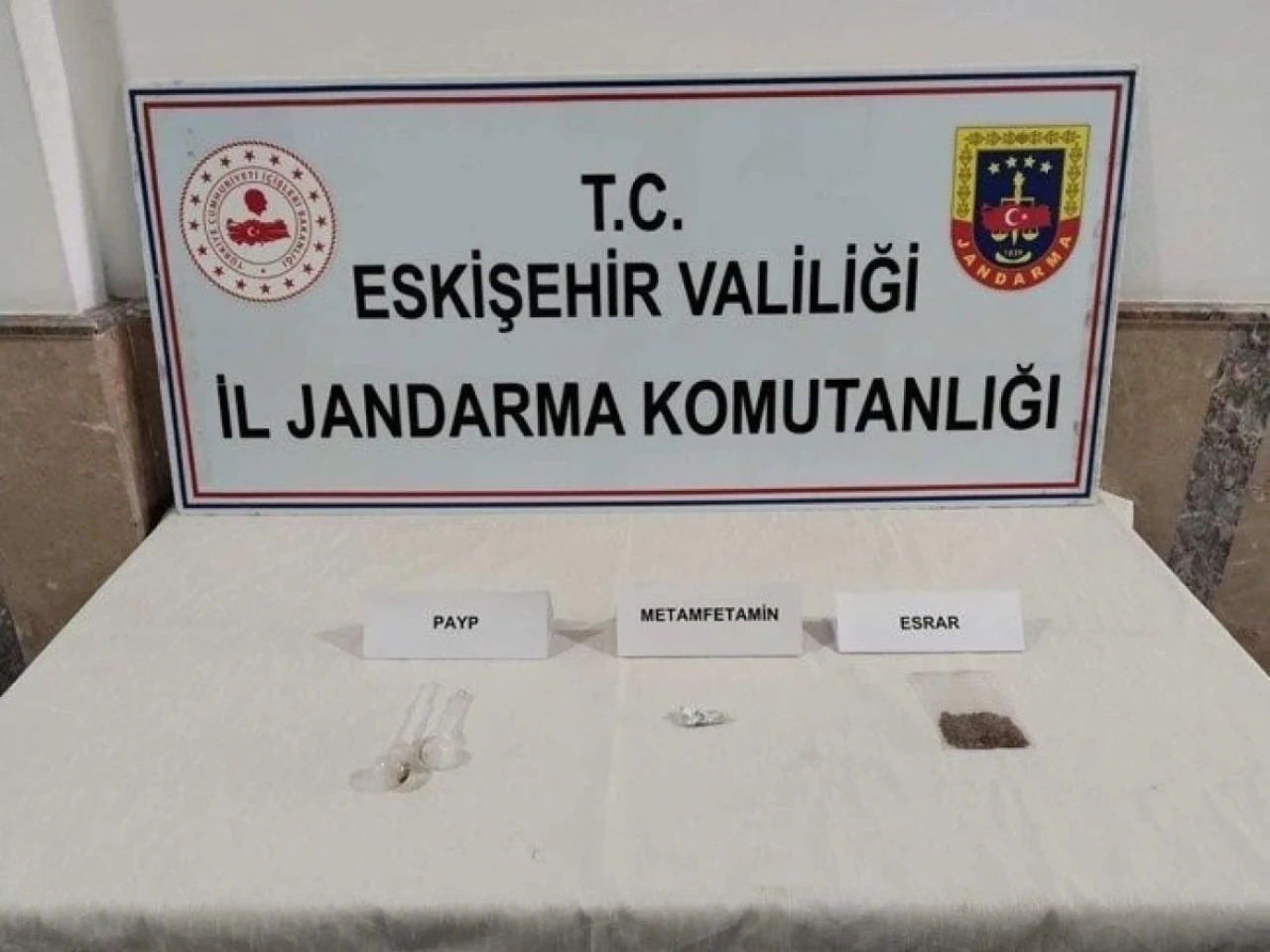 Jandarmadan uyuşturucu operasyonu