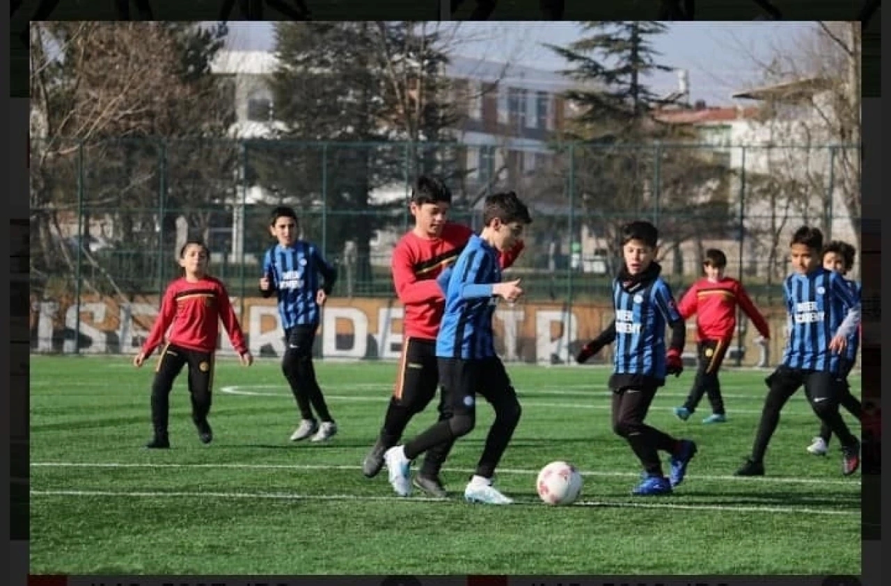 Eskişehirspor Minikleri ve Inter Academy karşı karşıya