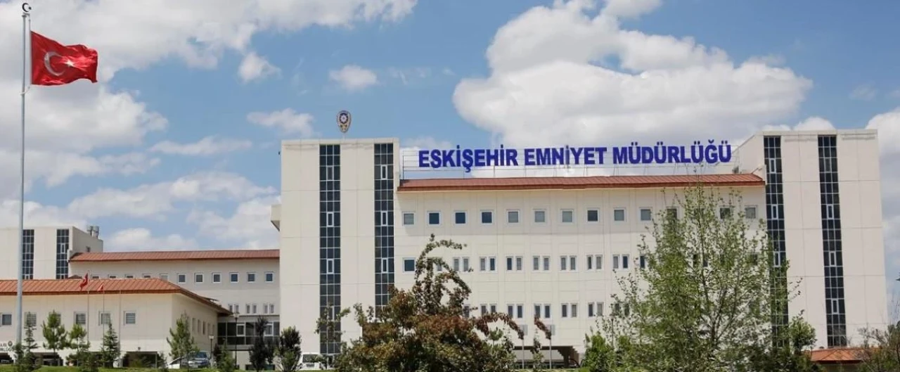 Eskişehir Emniyet Müdürlüğü Sosyal Medyadan da Takipte!