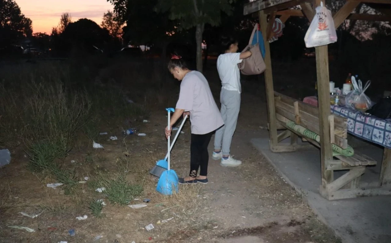 Eskişehir&#8217;de Duyarlı Vatandaşlar Görenleri Şaşırttı!