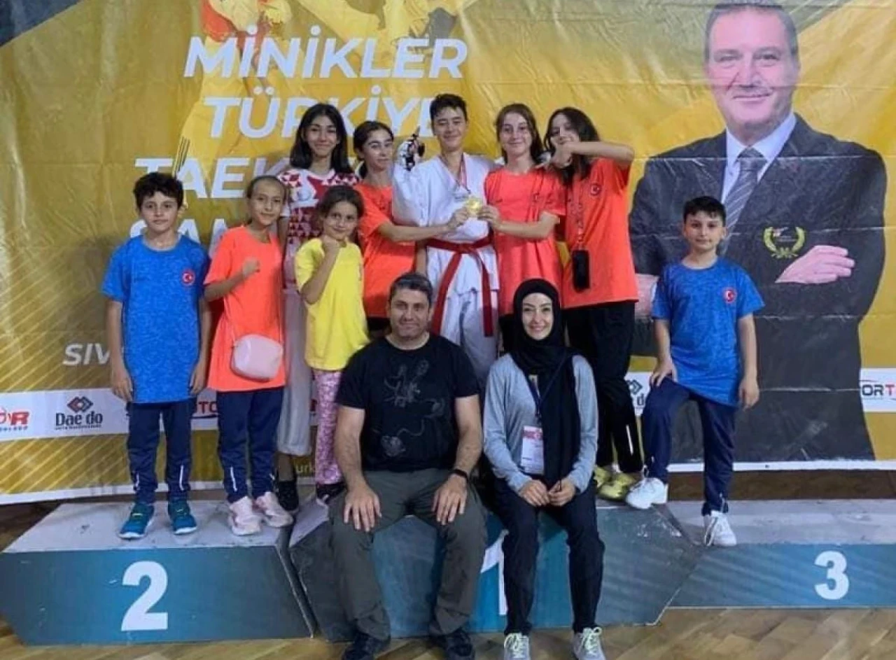 Eskişehirli Sporculardan Taekwandoda Büyük Başarı