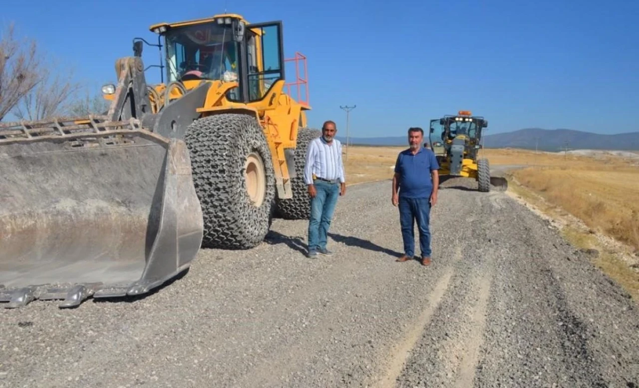 Eskişehir&#8217;de O Mahallede Yol Çalışmaları Başladı!