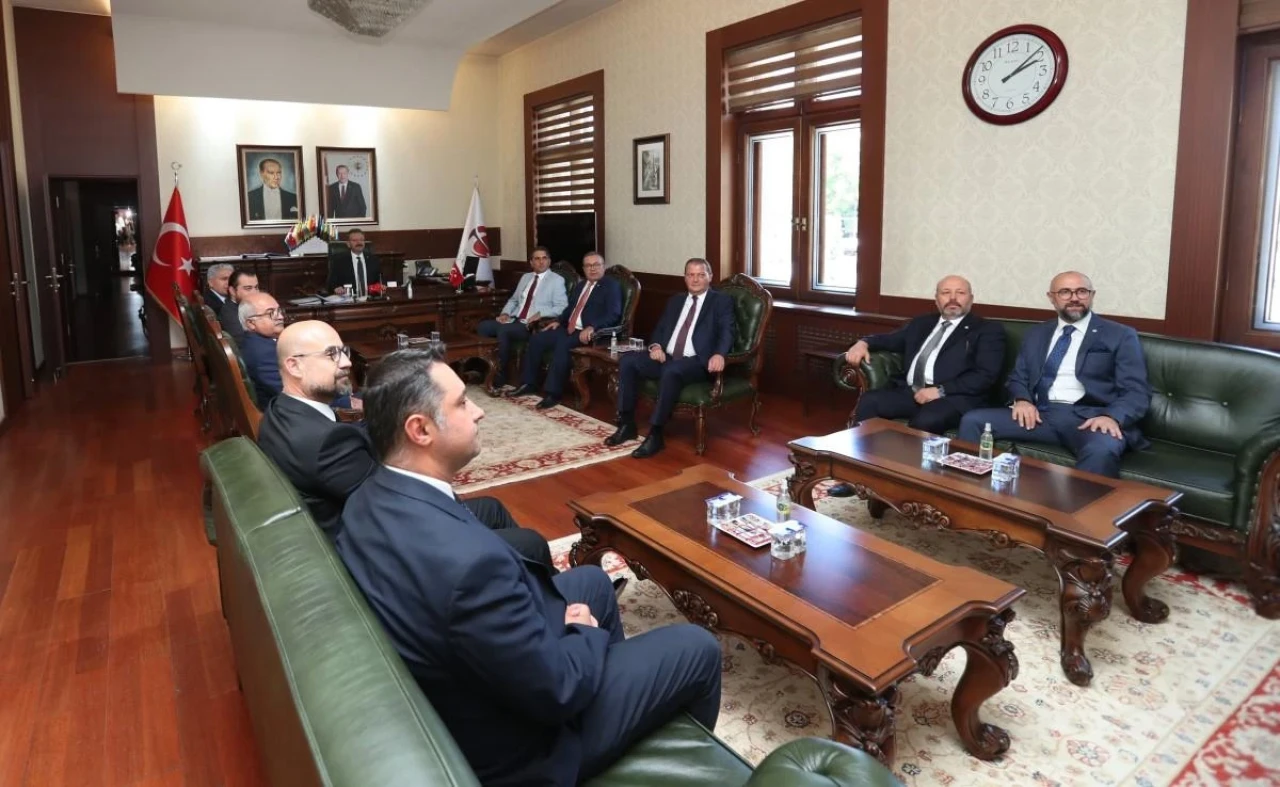 Eskişehir OSB’den Vali Hüseyin Aksoy’a Ziyaret
