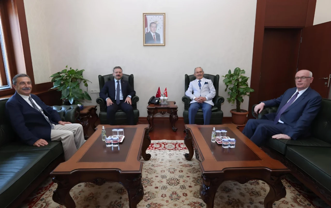 Eskişehir Başkanlarından Yeni Valiye Ziyaret