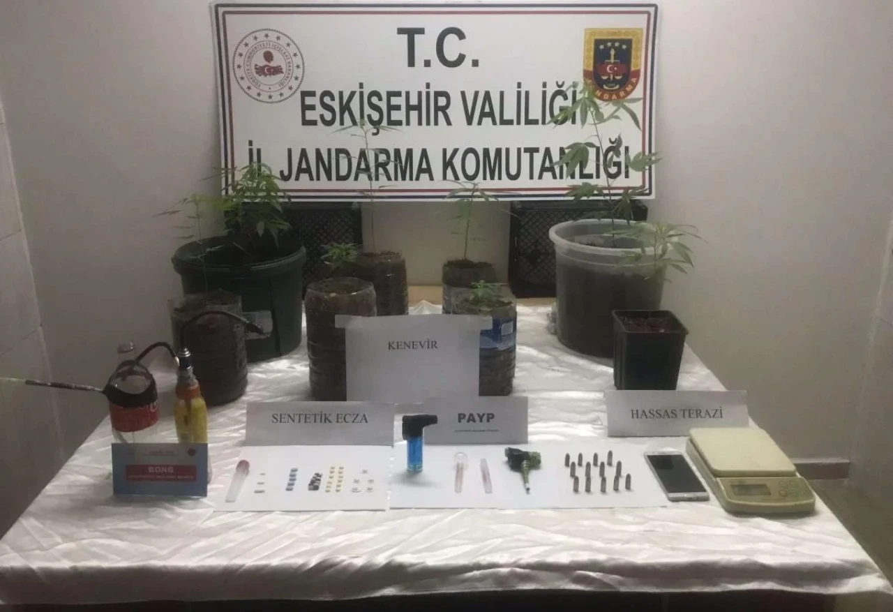 Eskişehir’de Uyuşturucu Üreticisi ve Satıcısına Operasyon